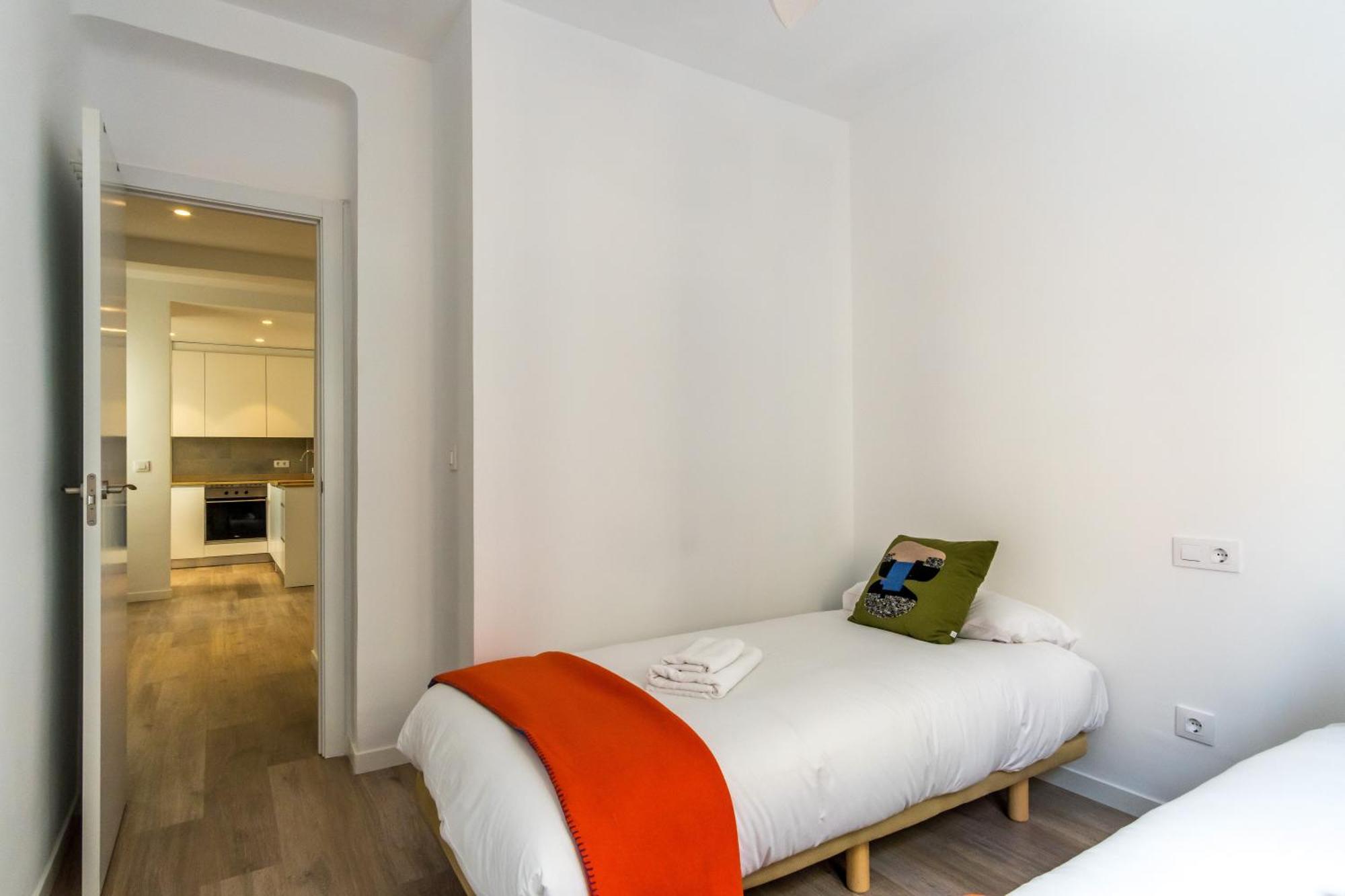 Bright Modern - 2Bedrooms 1Bathroom - Delicias Madrid Dış mekan fotoğraf
